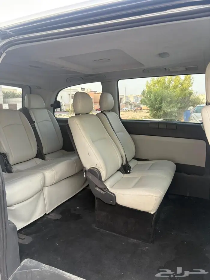 للبيع مرسيدس فيتو 2015 ديزل المالك الاول 9