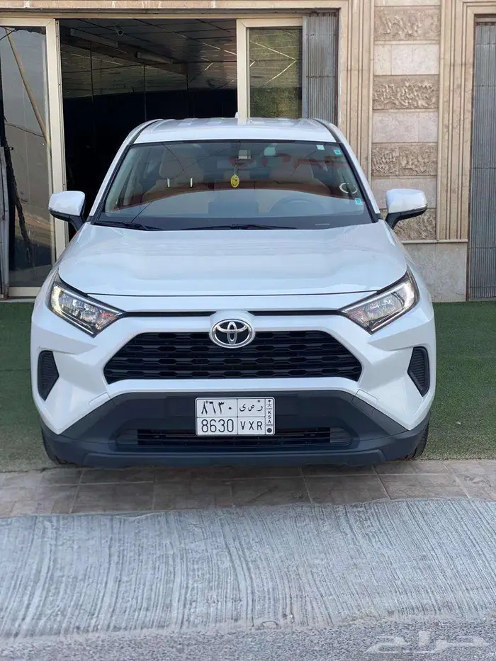 تويوتا راف فور 2023 دفع رباعي سعودي استخدام شخصي للبيع 0