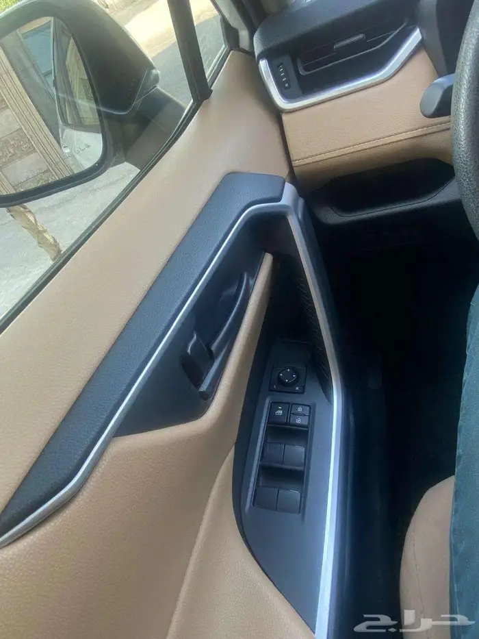 تويوتا راف فور 2023 دفع رباعي سعودي استخدام شخصي للبيع 19