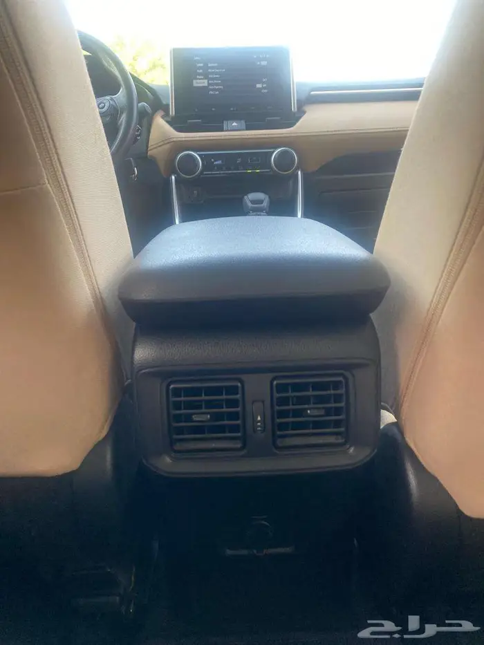 تويوتا راف فور 2023 دفع رباعي سعودي استخدام شخصي للبيع 26