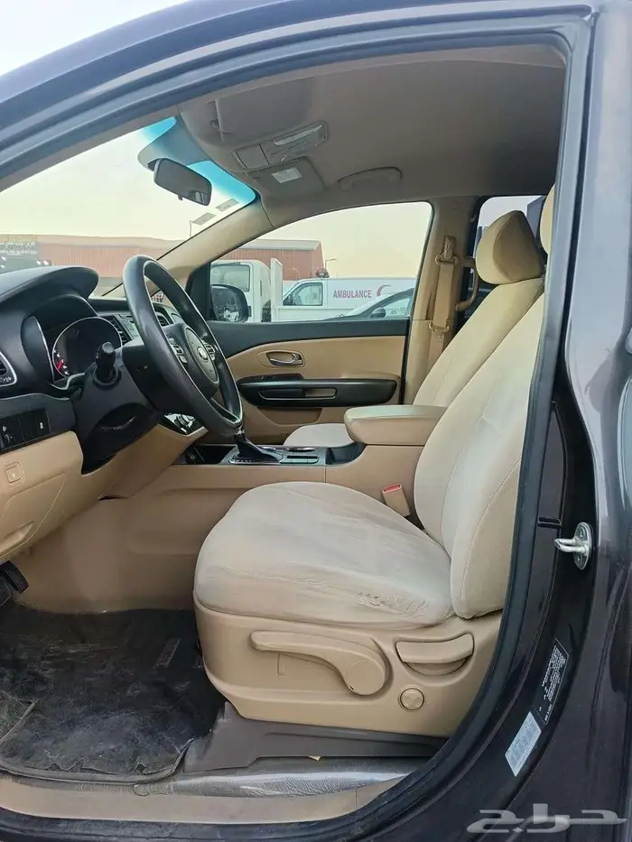 كيا كارنيفال 2019 8