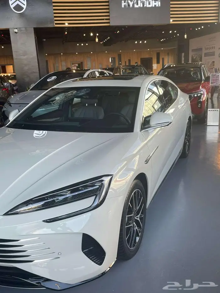 BYD سيل 7 2026 فل كامل ( كهرباء   بنزين ) كمية محدودة 3