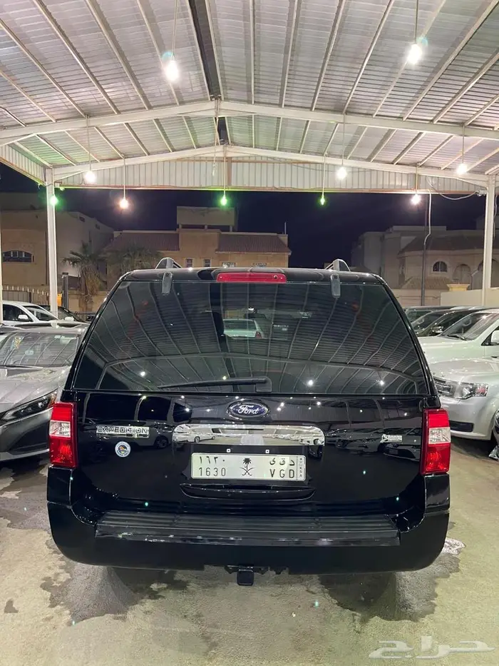 للبيع اكسبيدشن موديل 2009 2