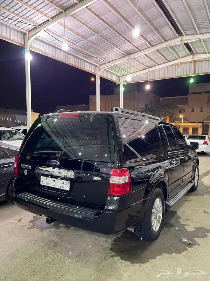 للبيع اكسبيدشن موديل 2009 1