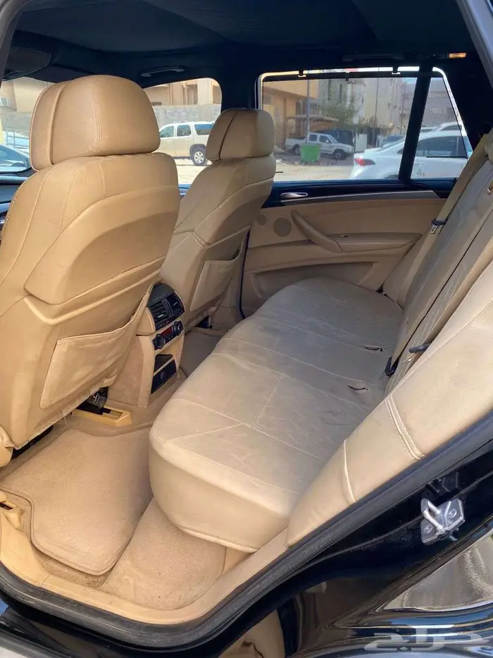 BMW X5 2010 12