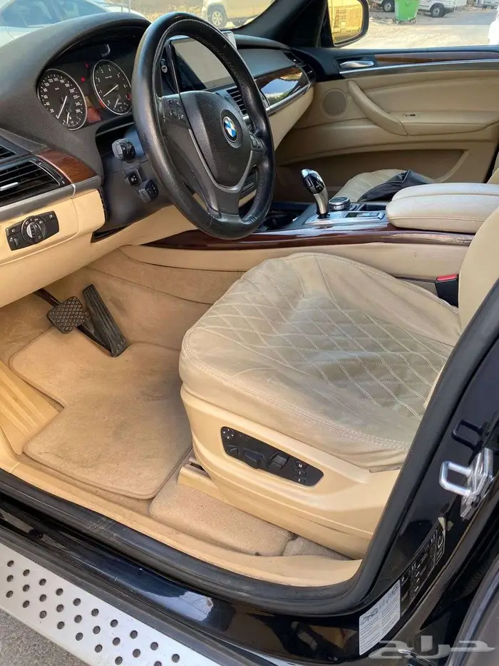 BMW X5 2010 4