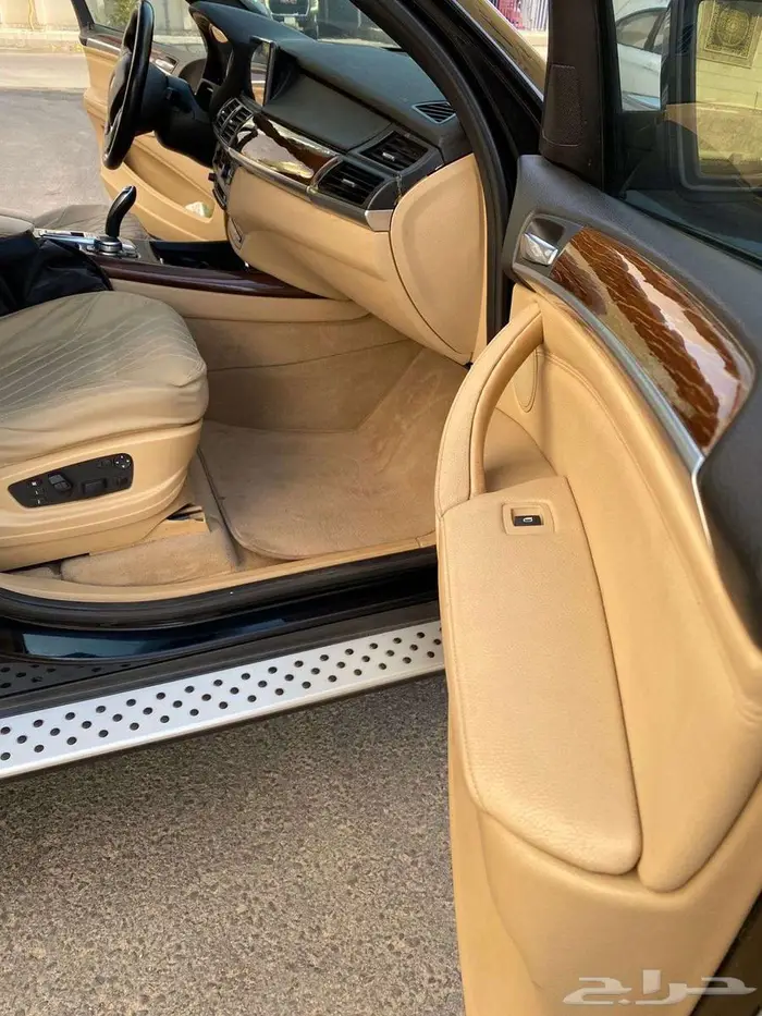 BMW X5 2010 7