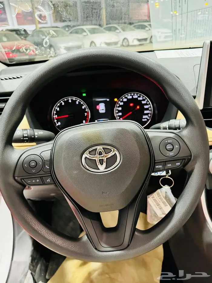 تويوتا راف فور استاندر دبل 2025 10