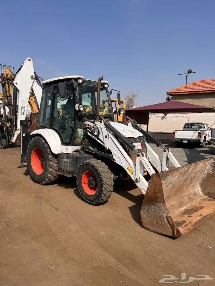 عرجه بوبكات موديل 2018 دبل معرض رواد المعدات 0