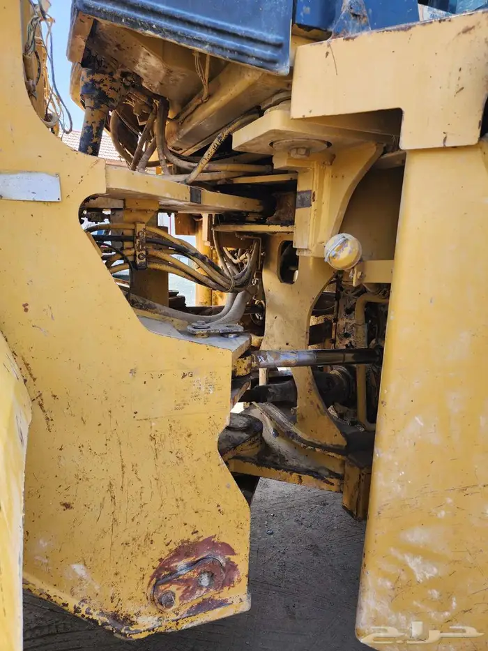 شيول كتربلر 980G موديل 98 معرض رواد المعدات 8