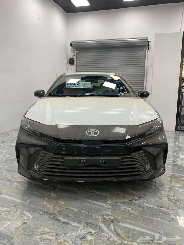تويوتا - كامري E استاندر بنزين 2025 اسود 0