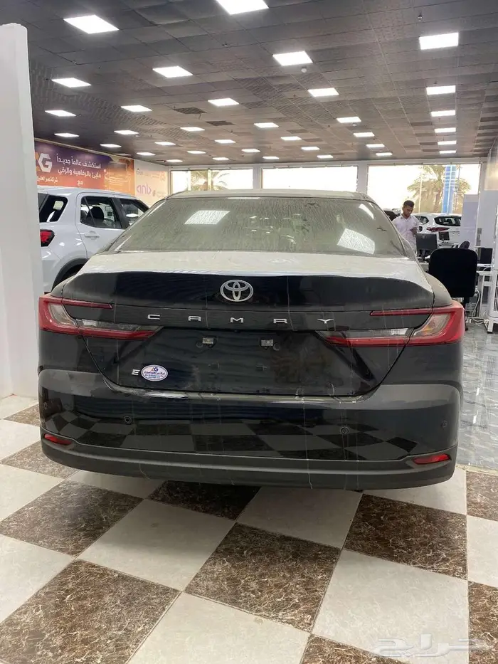 تويوتا - كامري E استاندر بنزين 2025 اسود 3