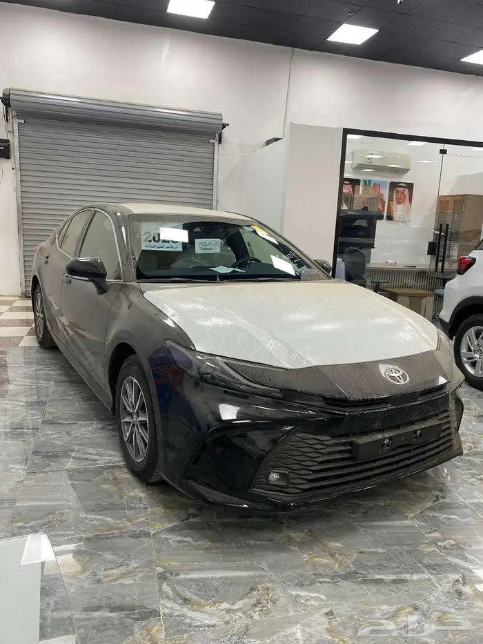 تويوتا - كامري E استاندر بنزين 2025 اسود 1