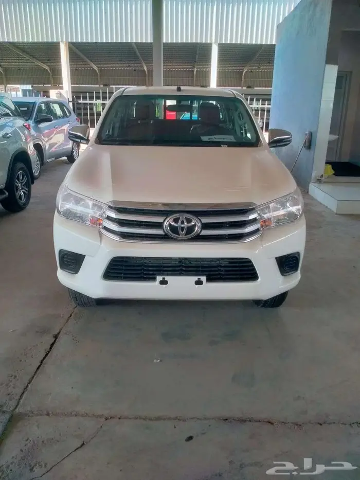 هايلوكس غمارتين DLX 4 4 اوتوماتيك بنزين خليجي 2025 0