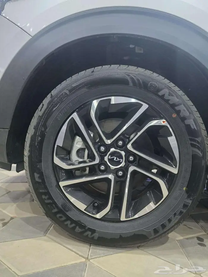 كيا كارنز تشغيل مفتاح شاشة وكاميرا موديل 2025 من سفنز 5