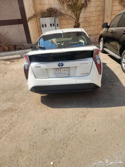 للبيع تويوتا بريوس 2016 index