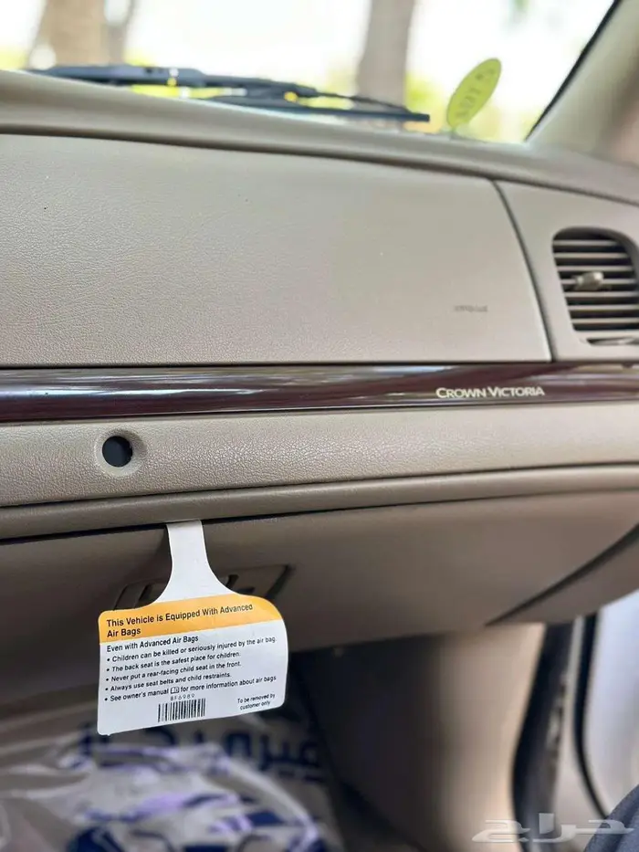 فورد فكتوريا عداد 77 الف 4