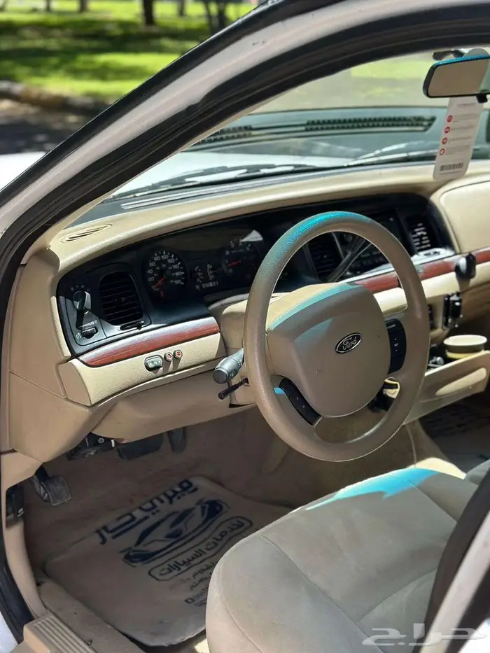 فورد فكتوريا عداد 77 الف 27