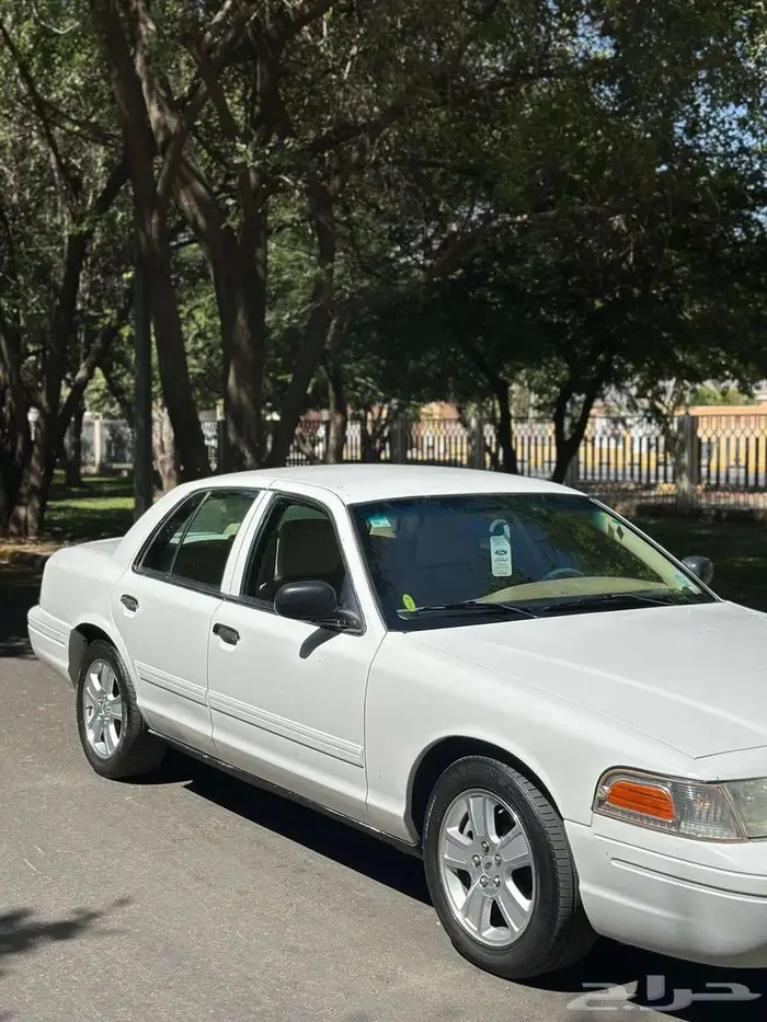 فورد فكتوريا عداد 77 الف 29