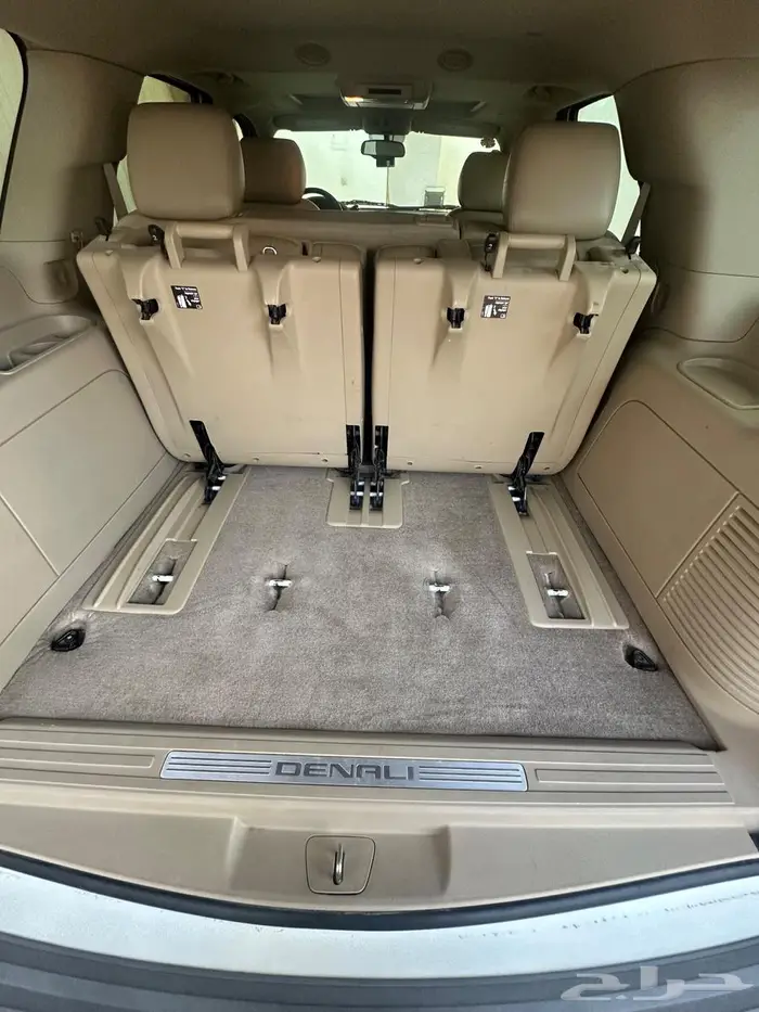 دينالي 2011 قصير شبه مخزن 10