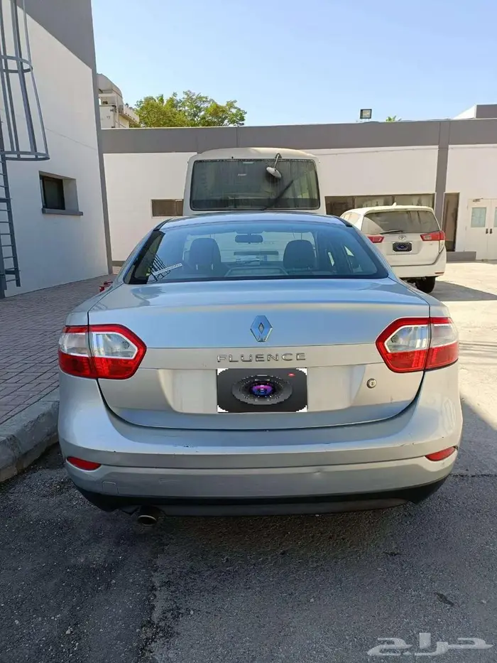 رينو فلوانس وكالة 2014 15