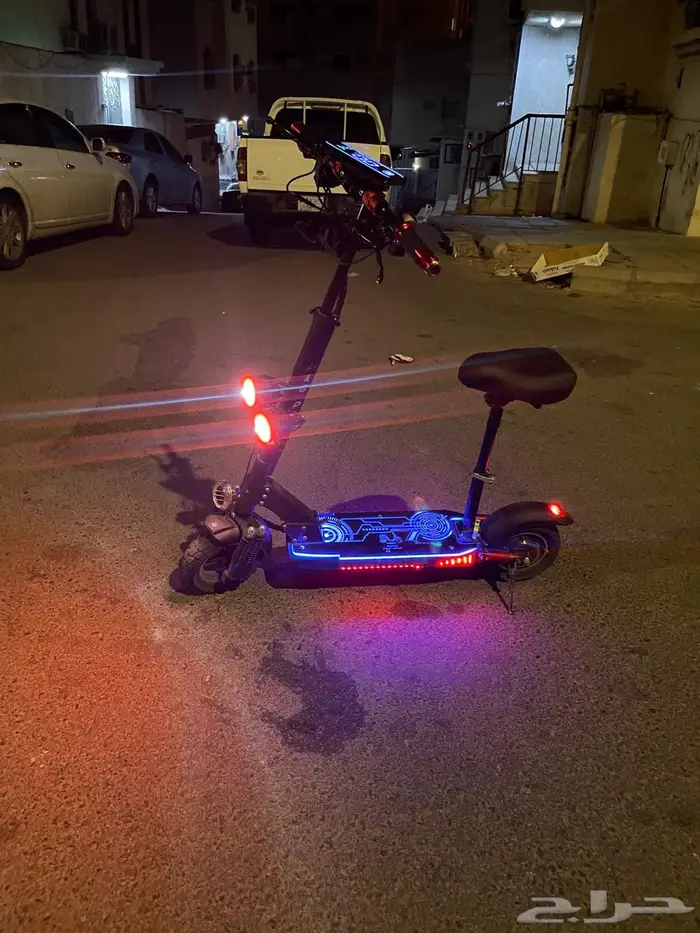 اسكوتر كهربائي 2