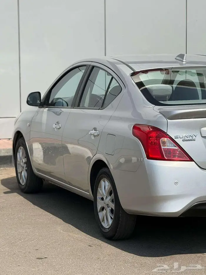 نيسان صني فل كامل 2024 ممشي 46 الف السيارة نظيفة جدا 9