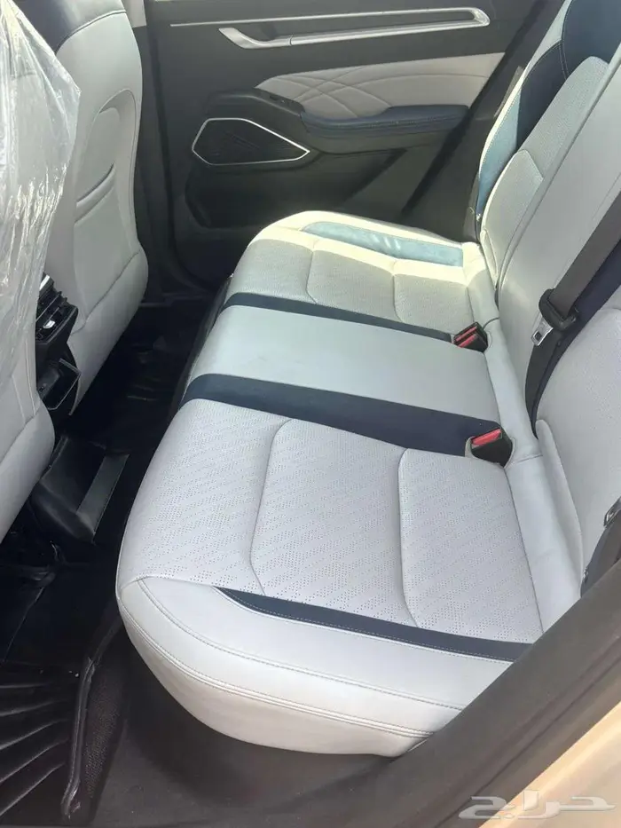 جيلي ام جراند 7 موديل 2023 ممشي 120الف فل كامل بدي بلد 8