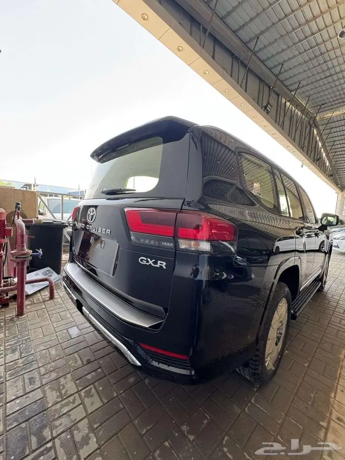 تويوتا-لاندكروزر -GXRL4-بنزين -2025 -سعودى كاش وتقسيط 4