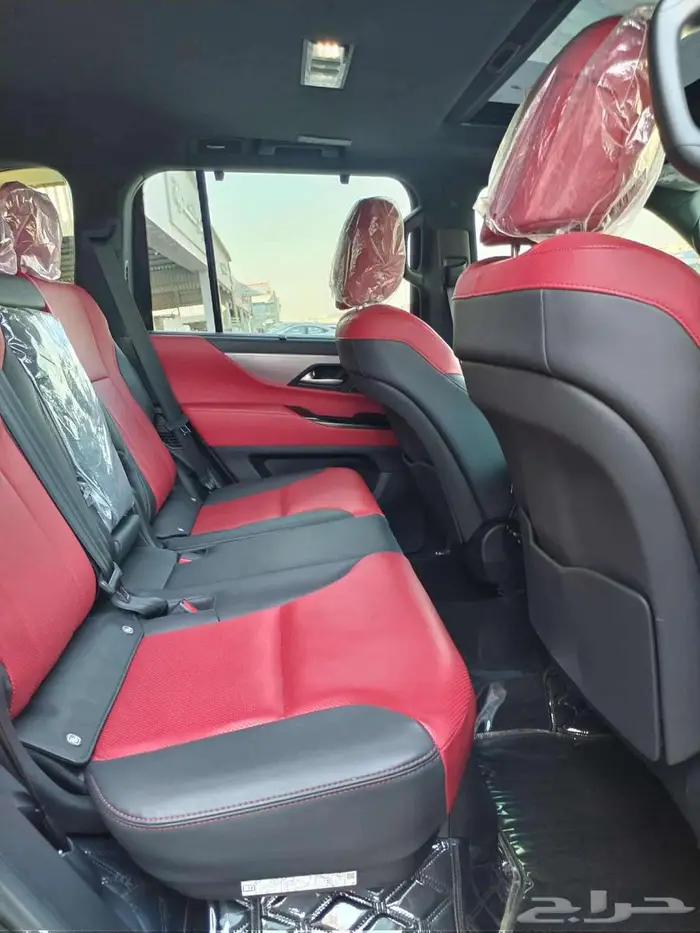 لكزس 2024 LX600 F-SPORT العداد 44 الف كم 9