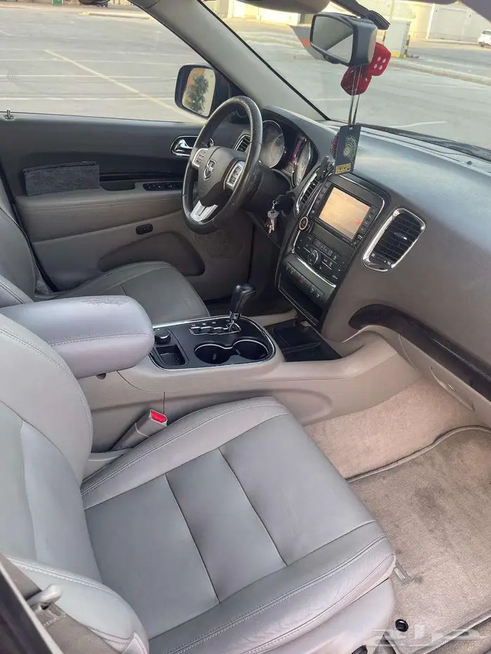 للبيع  دودج دورانجو 2013 فئة Crew   V8 فل كامل 19