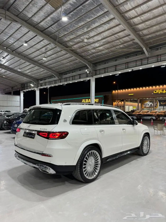 مرسيدس مايباخ 2022 GLS600 4