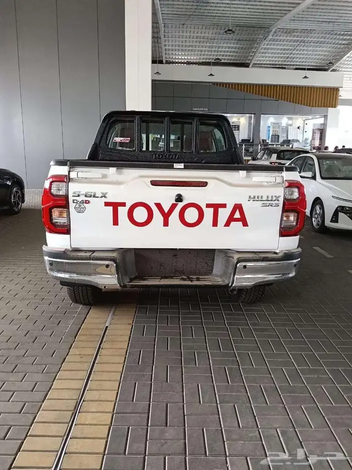 تويوتا هايلوكس غمارتين دبل 2400سي سي S-GLX م 2025 - سعودي 5