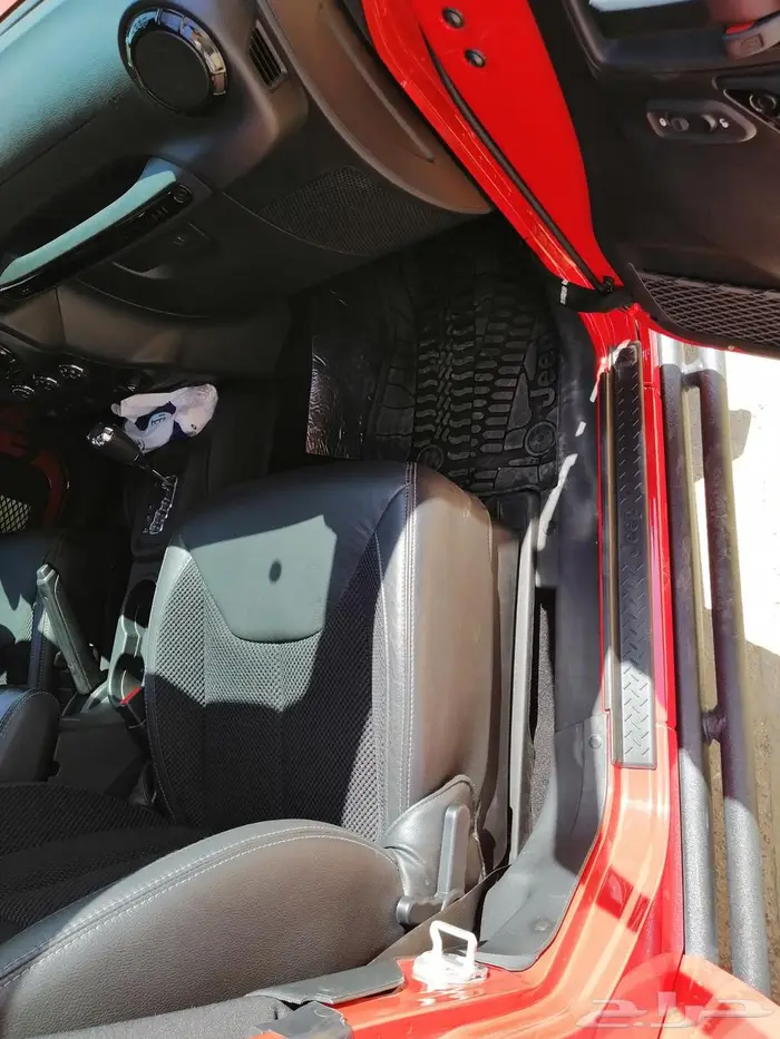 جيب رانجلر نايت إيجيل باب واحد 10