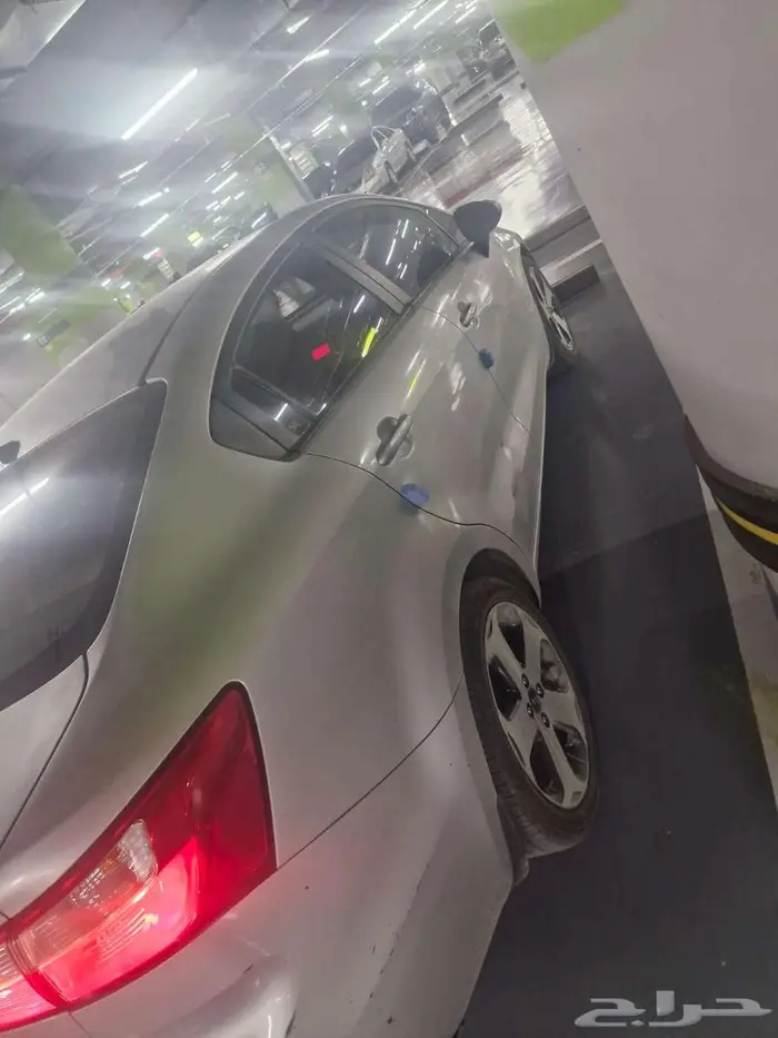 KIA RIO 7