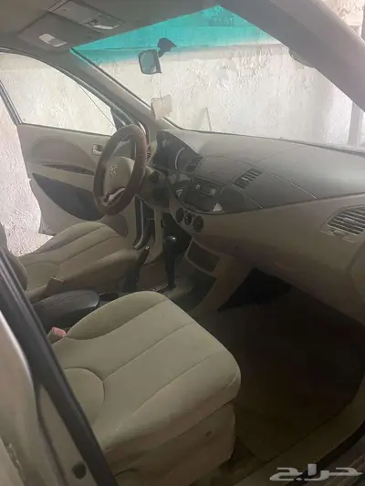 سيارة عائلية صينية من نوع سي ام سي 7 ركاب موديل 2013 index