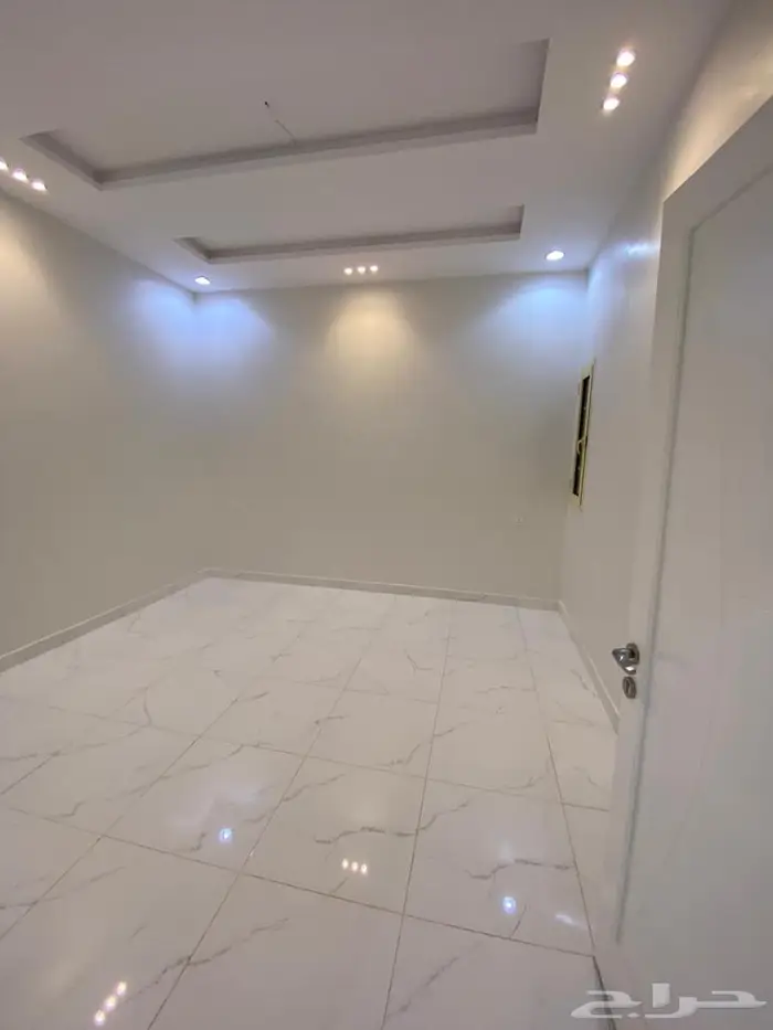 فرصةثمينةفلل دبلكسات دور وملحق مخطط الرياض ج للبيع بسعرمغري 7