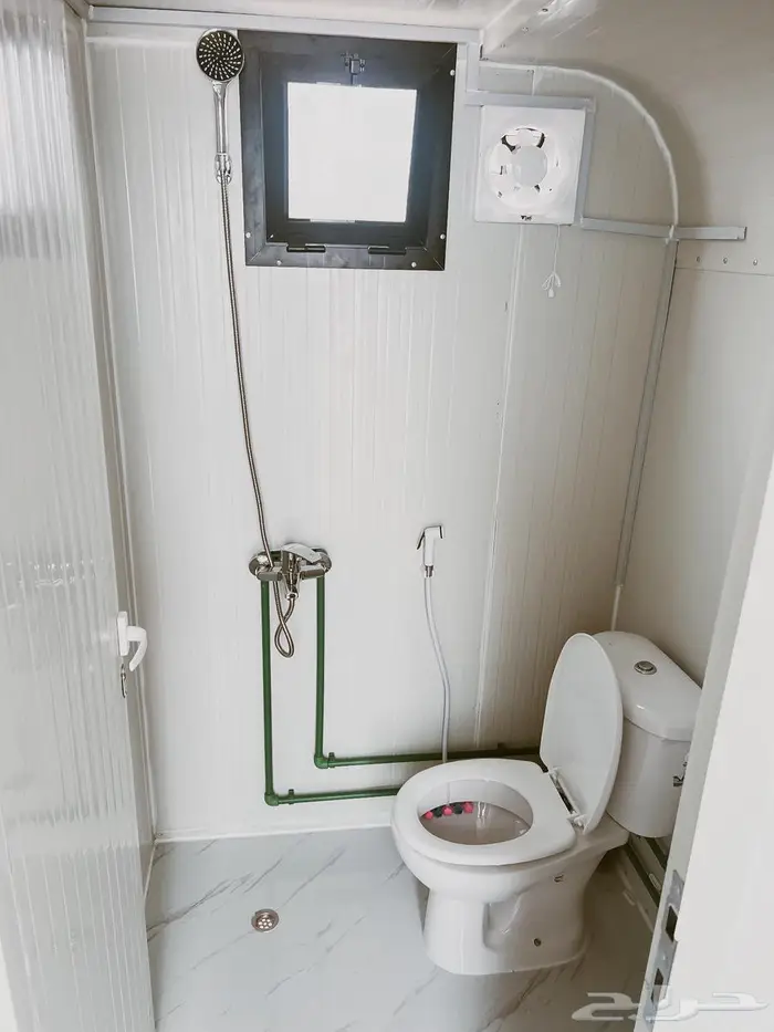 كرفان بكامل اغراضه 4