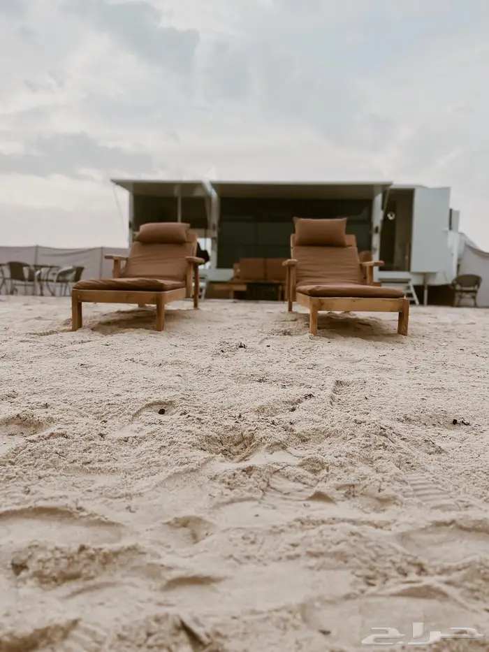 كرفان بكامل اغراضه 5