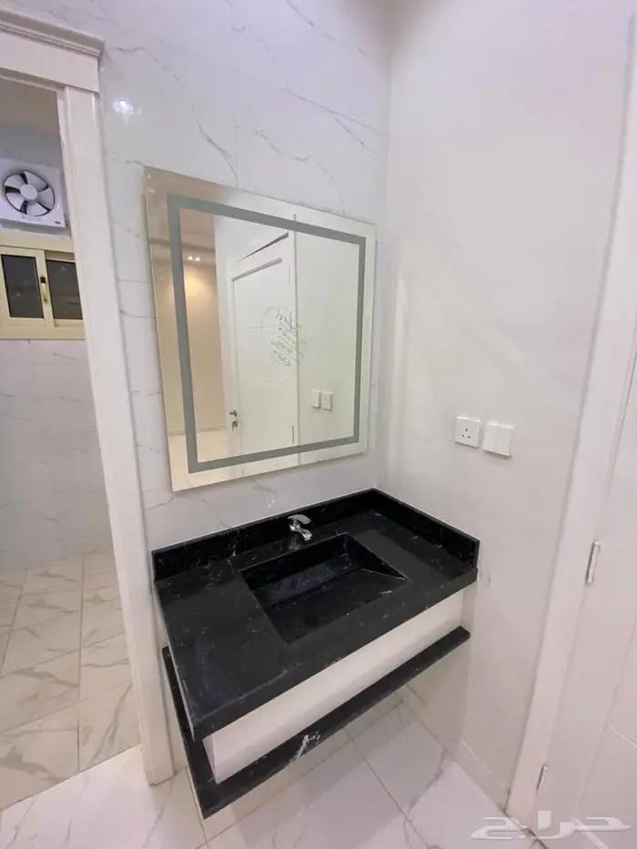 فرصةثمينةفلل دبلكسات دور وملحق مخطط الرياض ج للبيع بسعرمغري 11