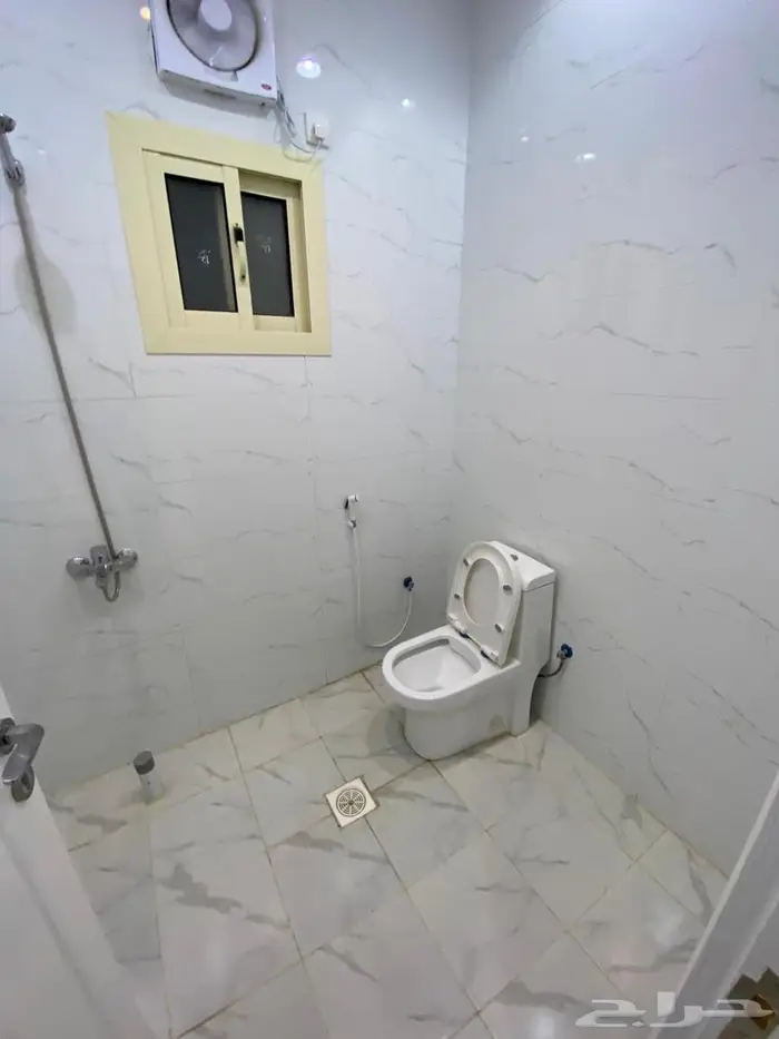 فرصةثمينةفلل دبلكسات دور وملحق مخطط الرياض ج للبيع بسعرمغري 16