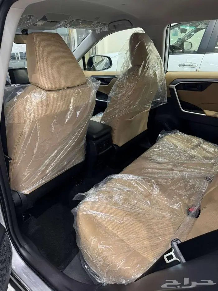 تويوتا راف فور م 2025 ستاندر دبل - سعودي 5