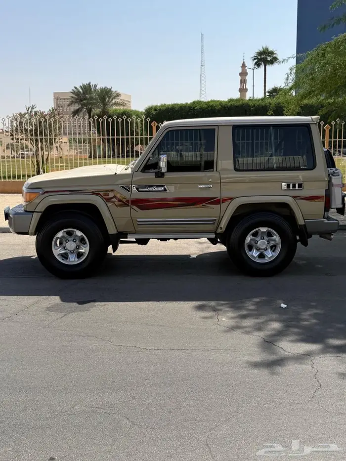 للبيع جيب ربع بيج اخو الجديد2018 فل 16