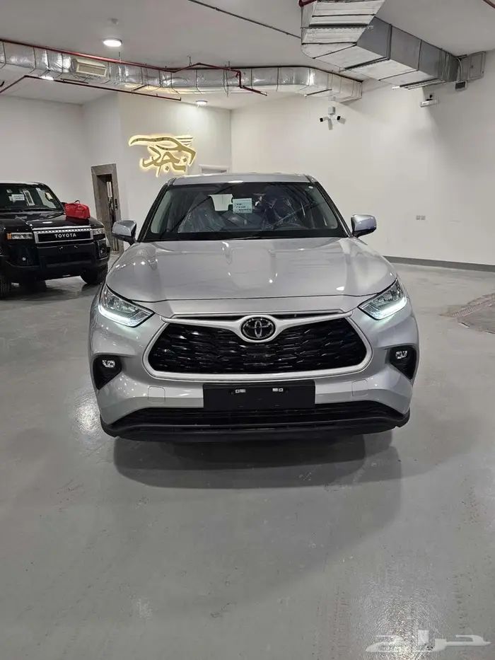 تويوتا هايللندر LE4x4 استاندر 2025 2