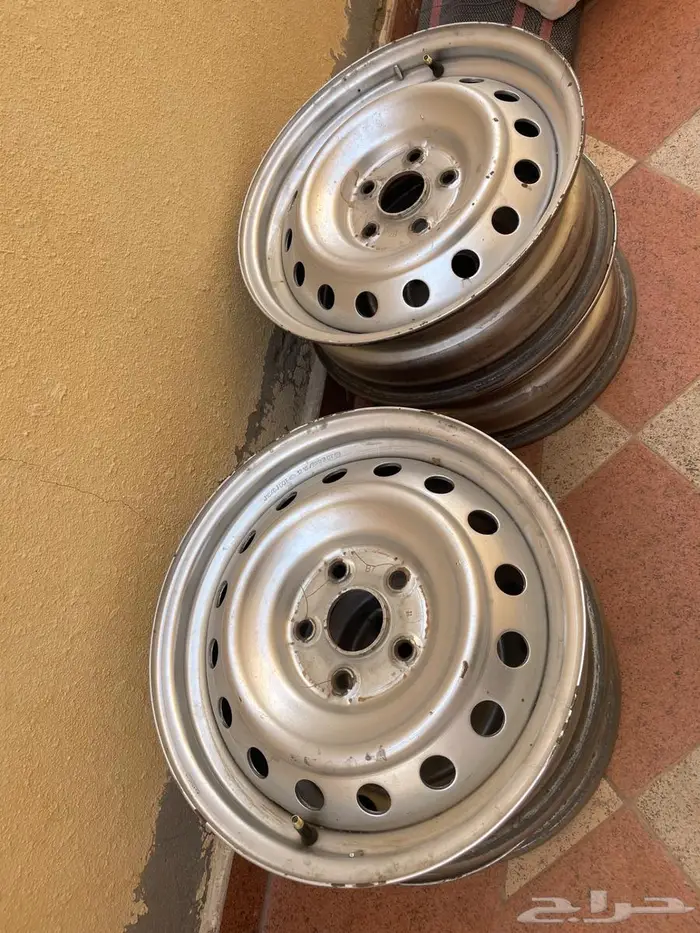 جنوط هايلوكس 2016 وكالة 0