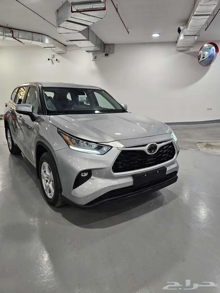 تويوتا هايللندر LE4x4 استاندر 2025 1