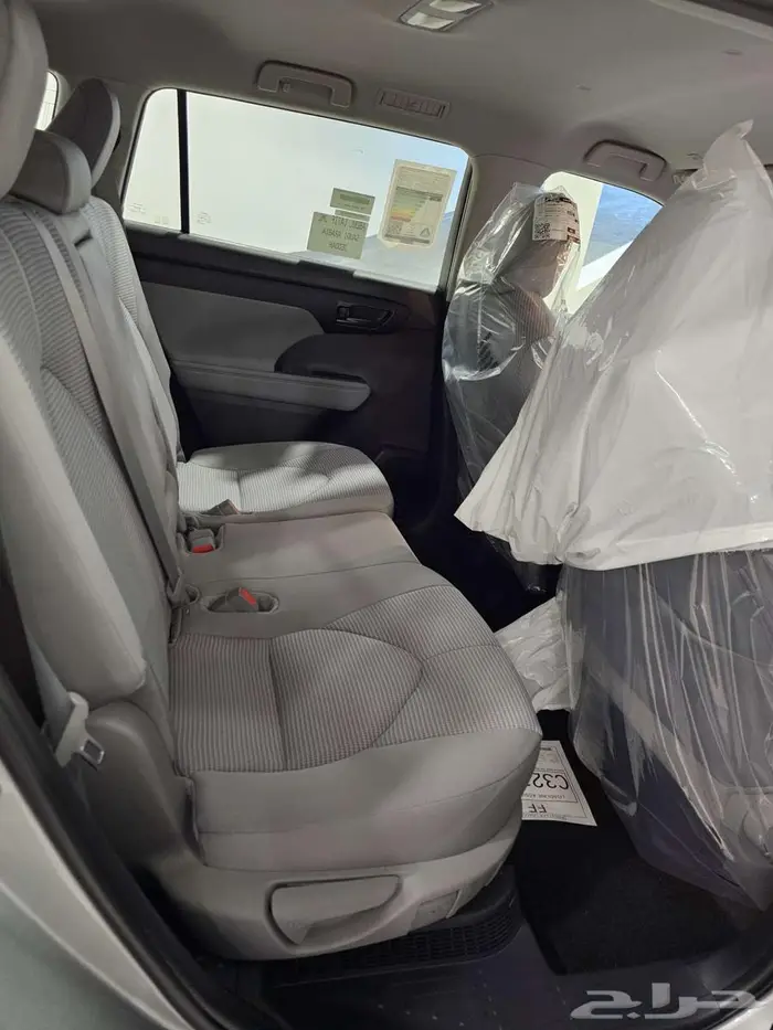 تويوتا هايللندر LE4x4 استاندر 2025 17