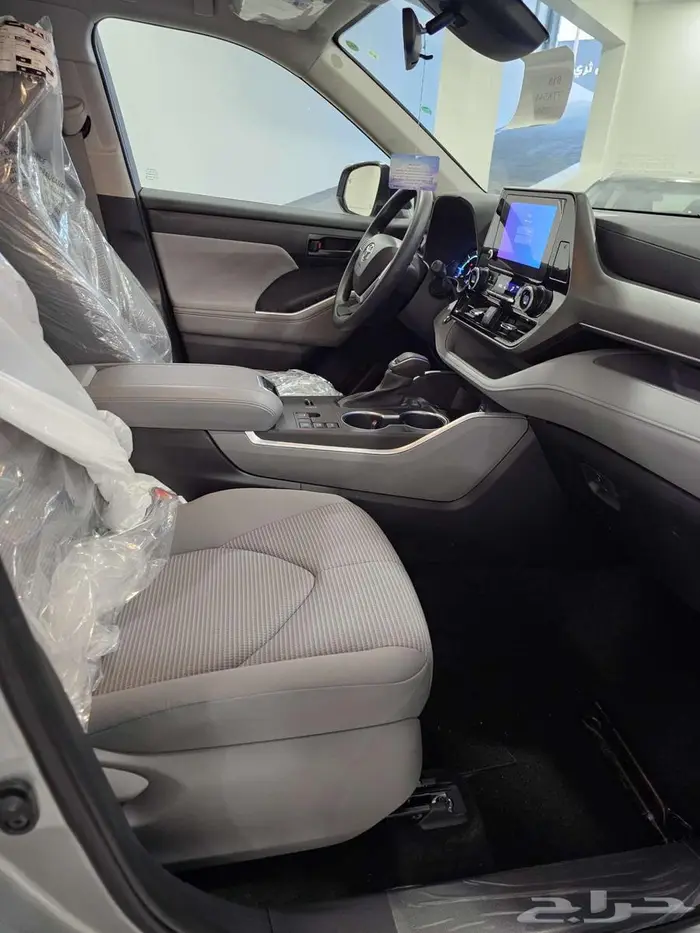 تويوتا هايللندر LE4x4 استاندر 2025 21