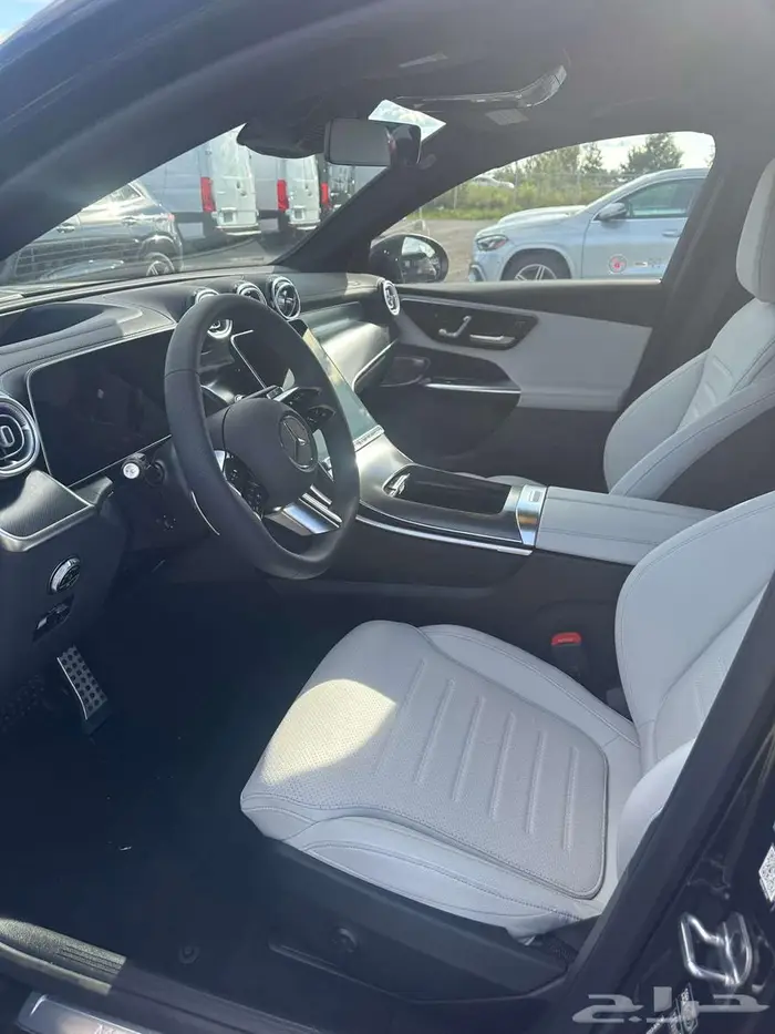 مرسيدس GLC 300 coupe موديل 2026 اصفار ب 260 الف ريال 5