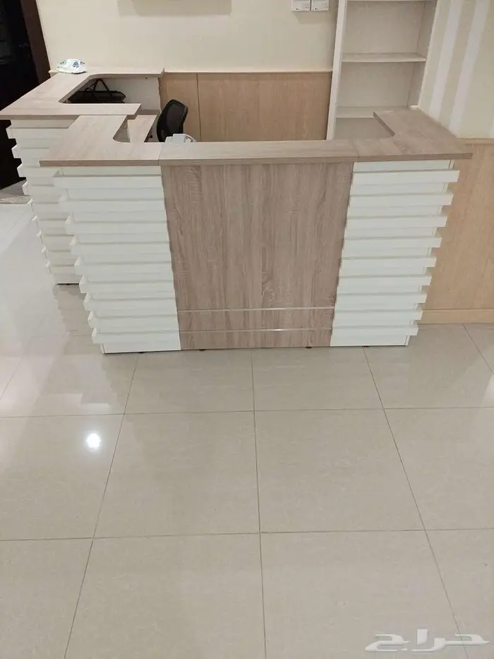 أثاث مكتبي جديد لم يستخدم 1